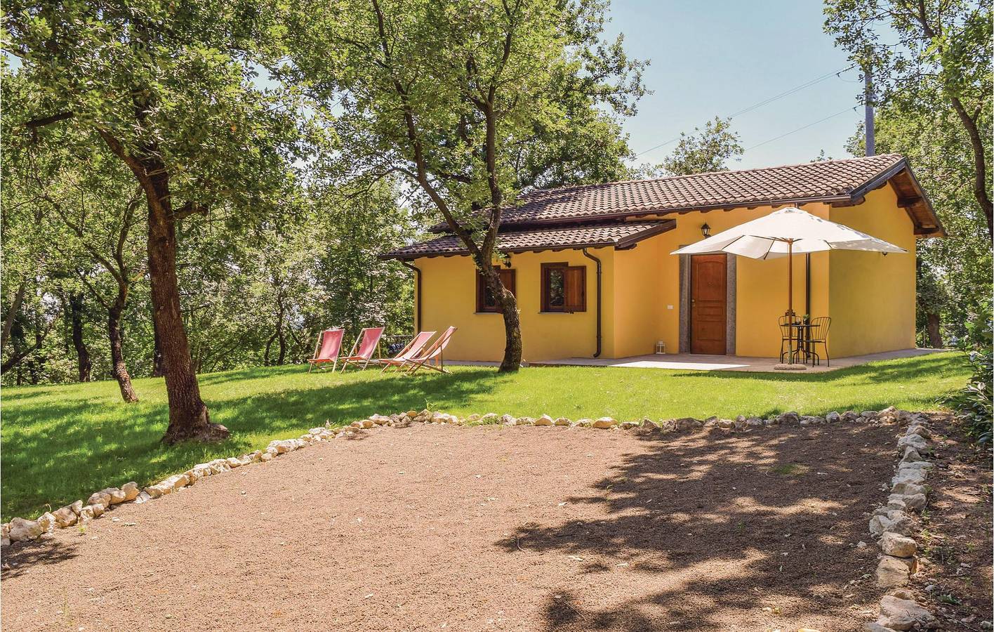 Casa Vacanza per 4 Persone in Fabrica di Roma, Provincia di Viterbo