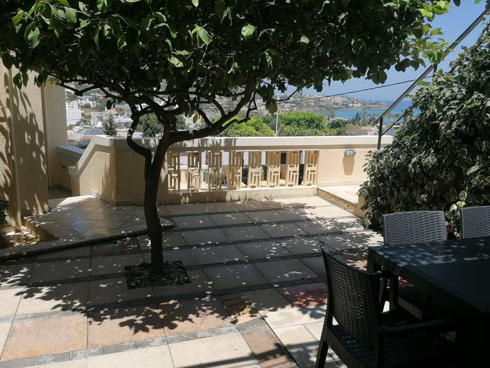 Appartement de vacances pour 3 personnes, avec jardin et piscine