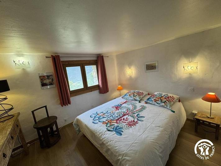 Location de vacances pour 2 personnes, avec piscine ainsi que sauna et terrasse, animaux acceptés à Montbolo - 2