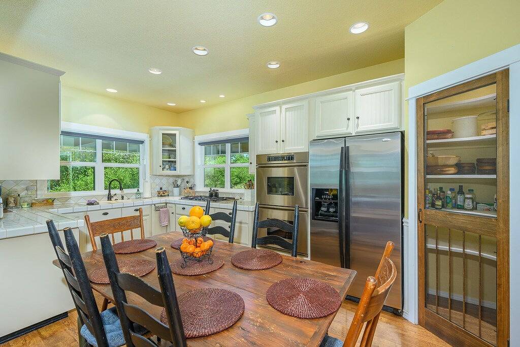 Vacation Home for 8 Guests in Willamette Valley, Oregon