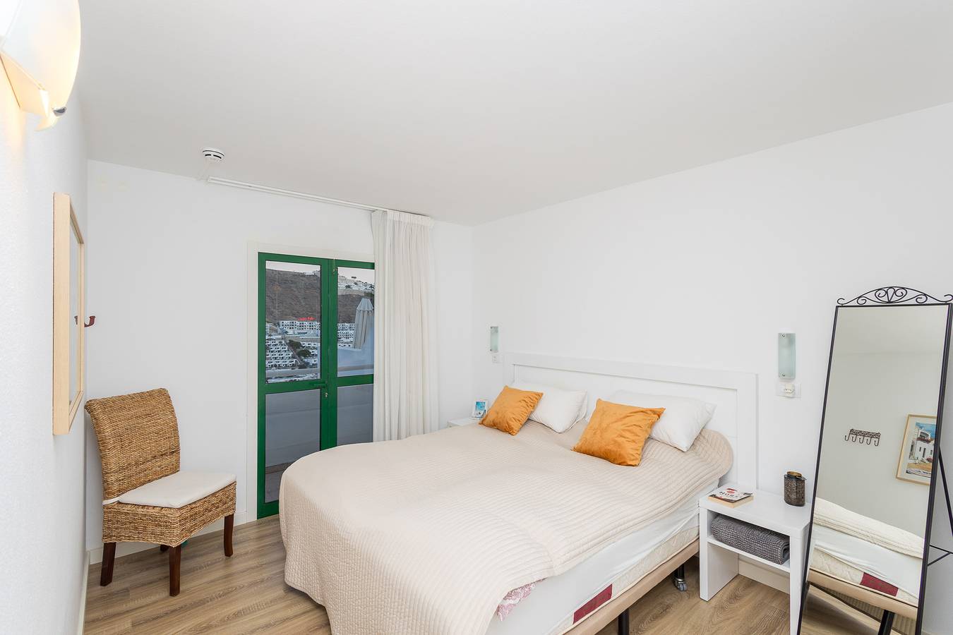 Apartamento entero, 2Br Private Terrace House - Solarium & Pool in Puerto Rico (Gran Canaria), Gran Canaria Sur