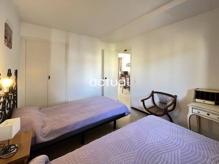 Ganze Wohnung, Meerblick-Appartement mit Terrasse, Parkplatz und Spielplatz in Platja d'Aro, Costa Brava