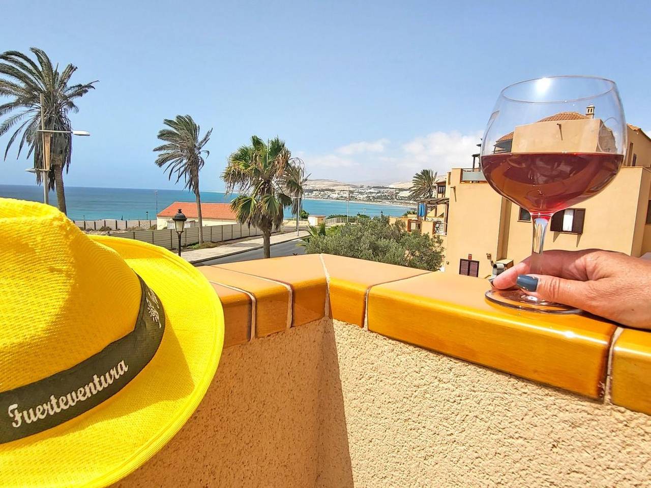 Entire apartment, Schöne Ferienwohnung mit Terrasse und Meerblick in Costa Calma, Südliche Bucht Costa Calma