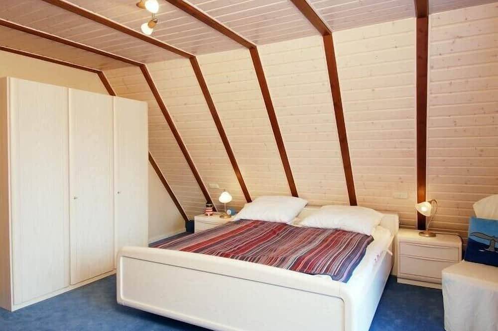 4 Personen Fachwerkferienhaus mit Kamin und Badewanne in erster Reihe zum Deich in Otterndorf in Otterndorf, Cuxland