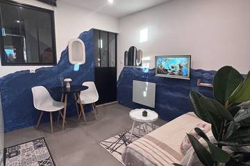 Appartement De Vacances pour 2 Personnes dans Briord, Jura Francais, Photo 4