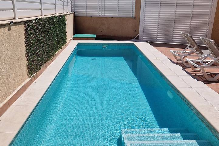 Casa de vacaciones para 6 personas, con jardín y balcón - 1