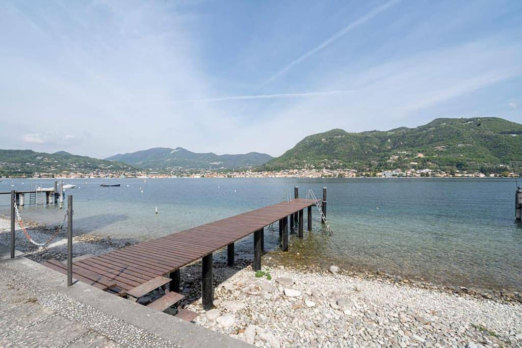 Villa Magnolie, accesso a lago in San Felice del Benaco, Prealpi Gardesane