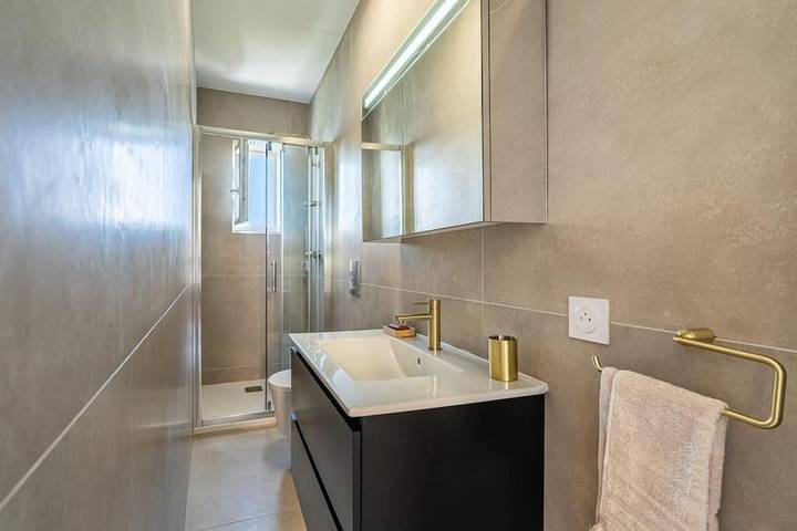 Gîte pour 4 personnes, avec vue et balcon dans Miomo - 2