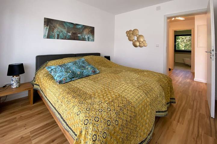Ferienhaus im Grünen mit Terrasse und Garten für bis zu 4 Personen in Burgthann, Frankenalb