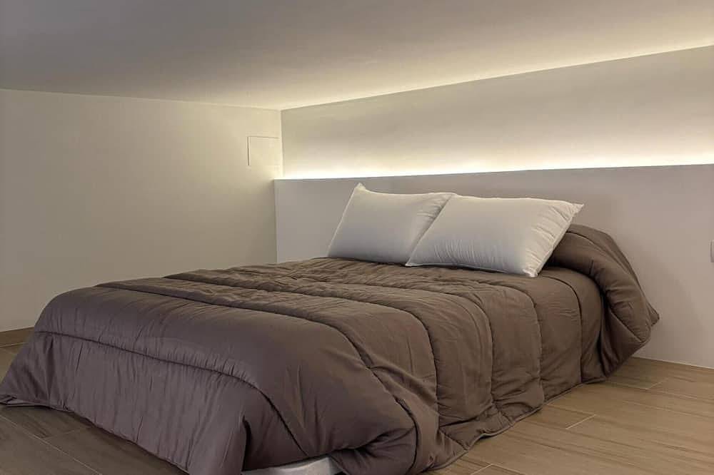 Apartamento entero, Apartamento 'Dúplex B-05' con piscina compartida, Wi-Fi y aire acondicionado in Alfàs del Pi, Costa Blanca