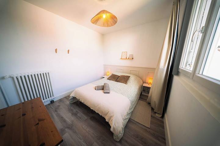 Ganze Wohnung, Bright T3 with balcony and parking, 6 pers, Procé in Nantes, Nantes und Umgebung