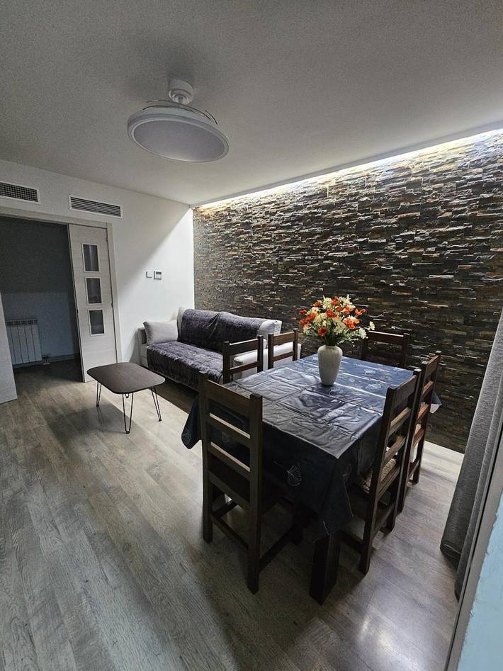 Casa de vacaciones para 8 personas, con balcón en Aragón - 3