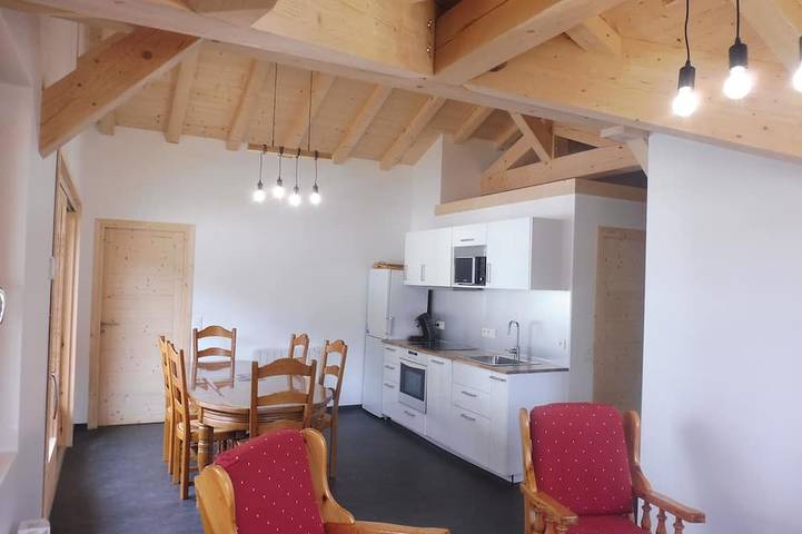 Chalet pour 6 personnes, avec balcon, animaux acceptés à Les Contamines-Montjoie