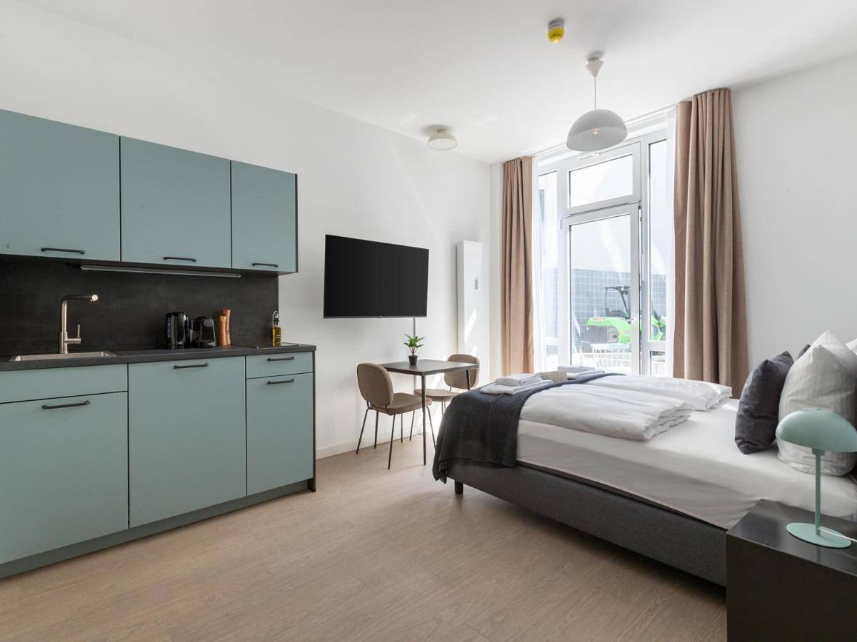 Limehome Berlin Luise Henriette Str - Digital Access in Tempelhof Berlin, Berlin