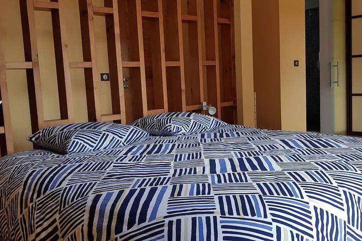 Location de vacances pour 12 personnes, avec sauna ainsi que jardin et jacuzzi à Locoal-Mendon - 2