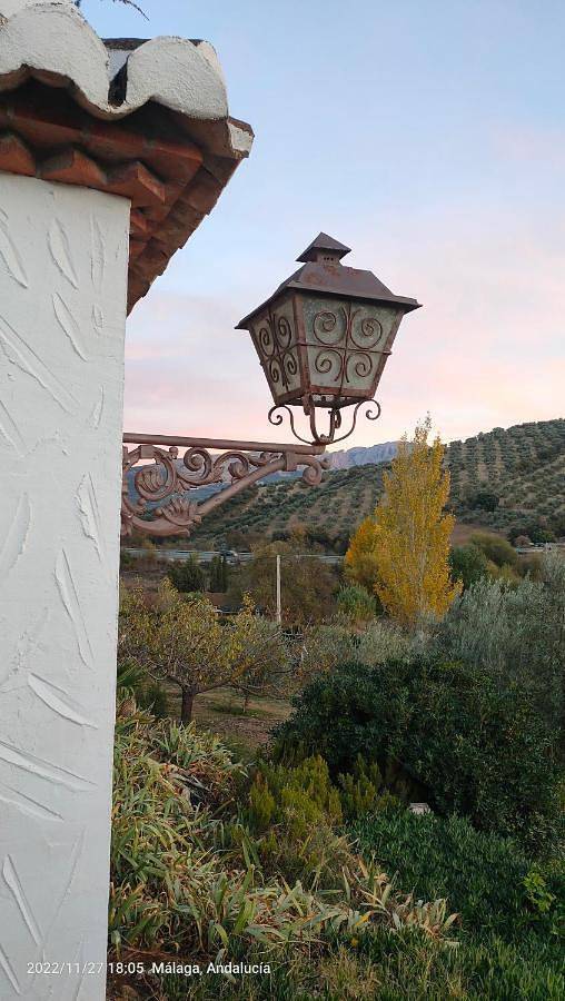 Casa rural para 18 personas, con piscina además de vistas y jardín, Se admiten mascotas en Villanueva del Rosario - 2