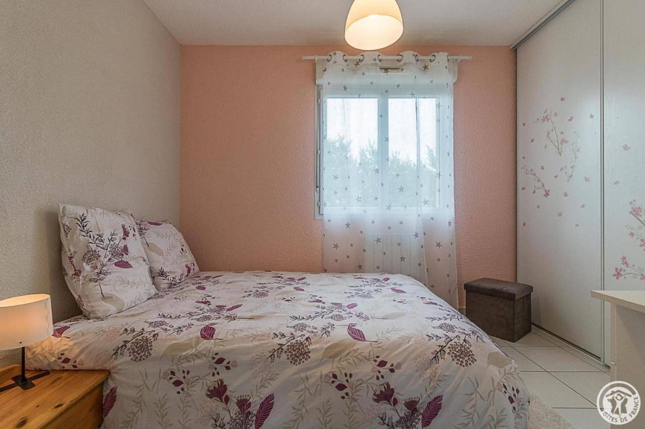 Appartement entier, Duplex Casita mia chez Myriam gite 3 étoiles climatisé 4 adultes 2 chambres 3 lits terrasse jardin in Gragnague, Toulouse et ses environs