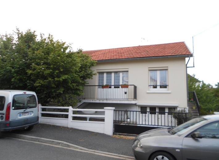 Gîte pour 6 personnes, avec terrasse et jardin, animaux acceptés
