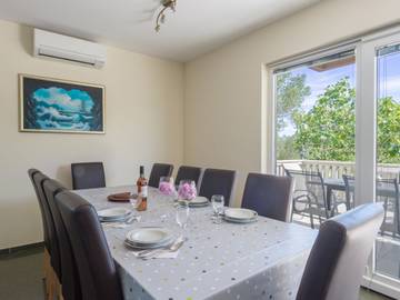 Ferienhaus für 8 Personen in Nevidane, Kroatische Adria, Bild 3