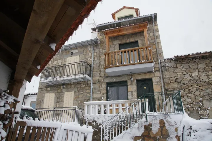 Casa de vacaciones para 8 personas, con vistas y jardín - 1