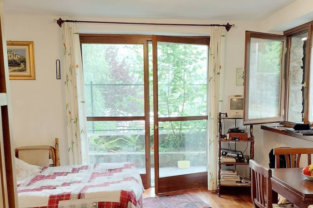 Appartamento intero, Monolocale di lusso in villa. 50 Mt da partenza della cabinovia. Posizione unica in Limone Piemonte, Alpi Liguri