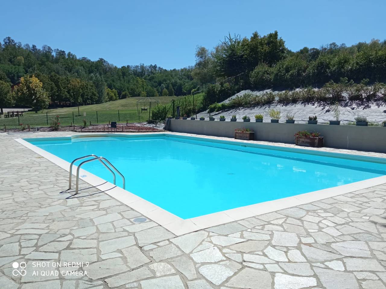 Appartamento intero, Appartamento 'Granaio Nr 5' con piscina condivisa, Wi-Fi e aria condizionata in Asti (Comune), Provincia d'Asti