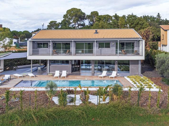 Villa pour 8 personnes, avec piscine et sauna à Baillargues