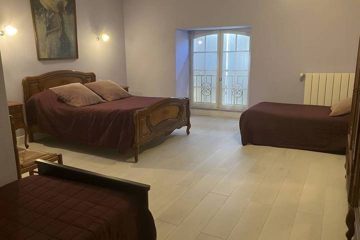 Chambre d’hôte pour 4 personnes, avec piscine et jardin - 1