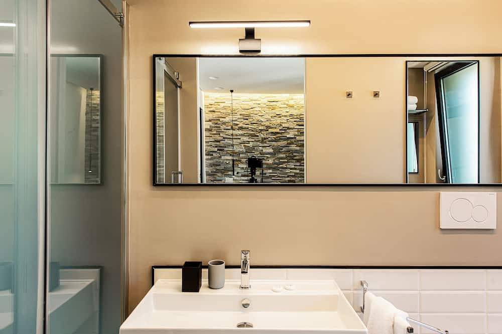 Ganze Wohnung, Acquarella Resort - Diamond Suite in Trevignano Romano, Braccianosee