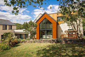 Cottage pour 2 personnes, avec jacuzzi ainsi que jardin et terrasse à Mûrs-Erigné