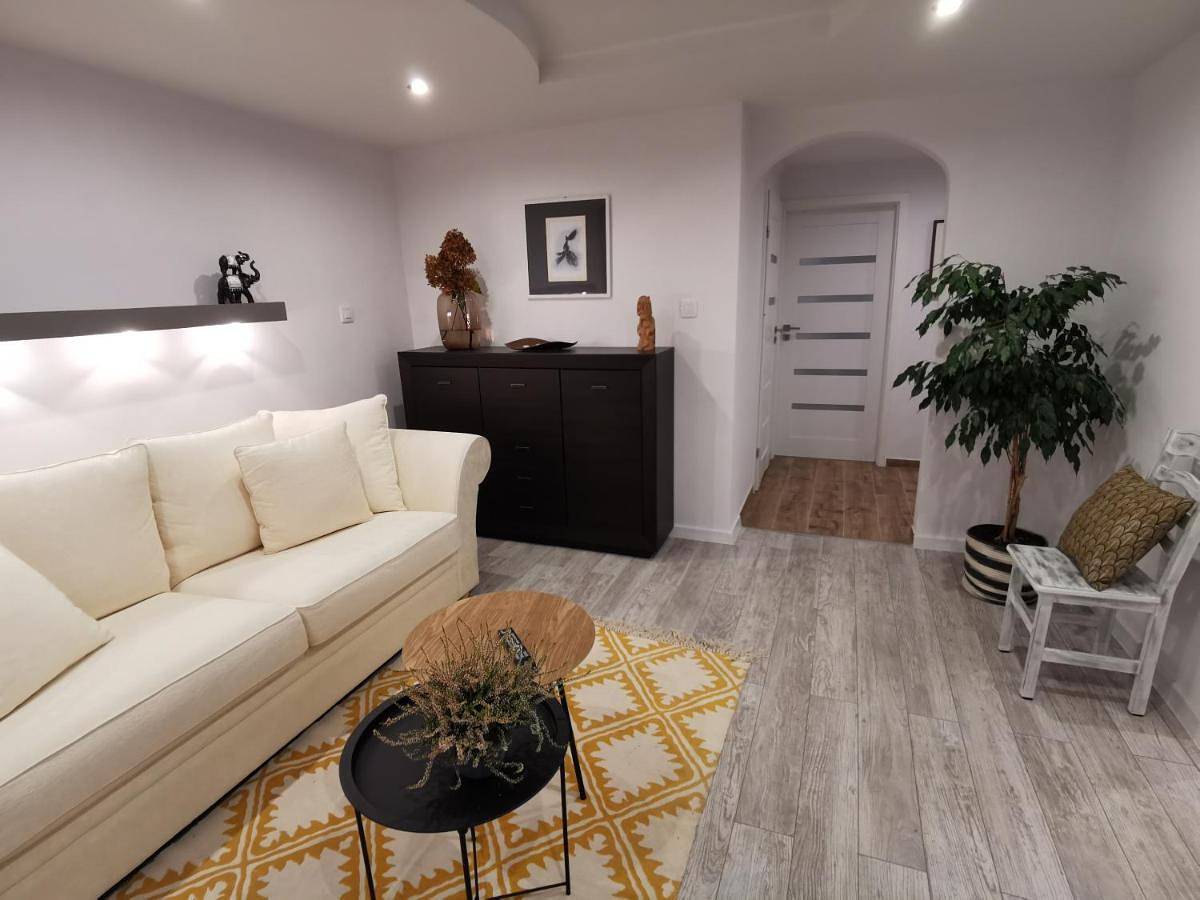 Cały apartament, Two-Bedroom Apartment in Sanok, Karpaty (Polska)
