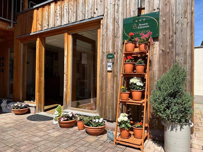 Ferienhaus für 6 Personen, mit Ausblick und Balkon sowie Garten in Karlsruhe - 3