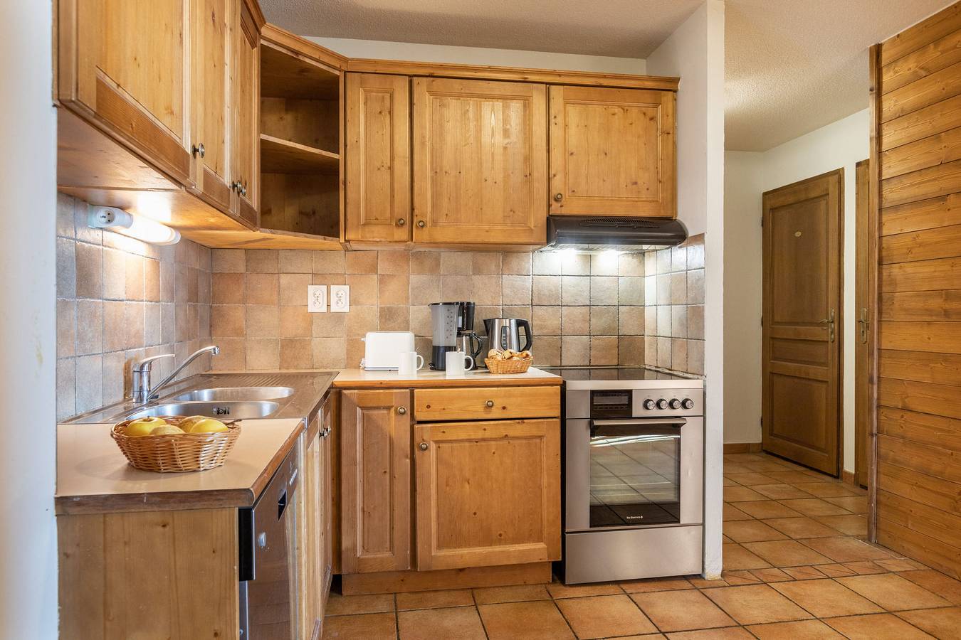 Ganze Wohnung, Ferienwohnung für 12 Personen mit Pool in La Rosière, Montvalezan