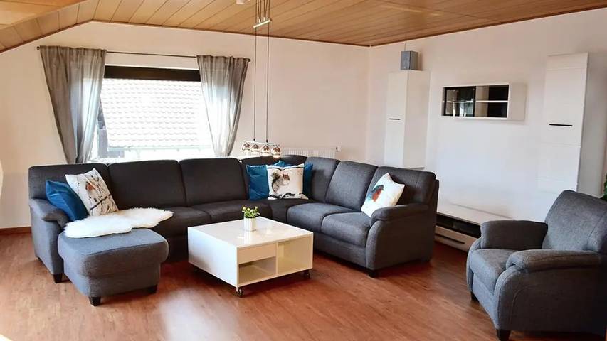 Ferienwohnung für 6 Personen, mit Balkon in Neustadt an der Weinstraße - 3