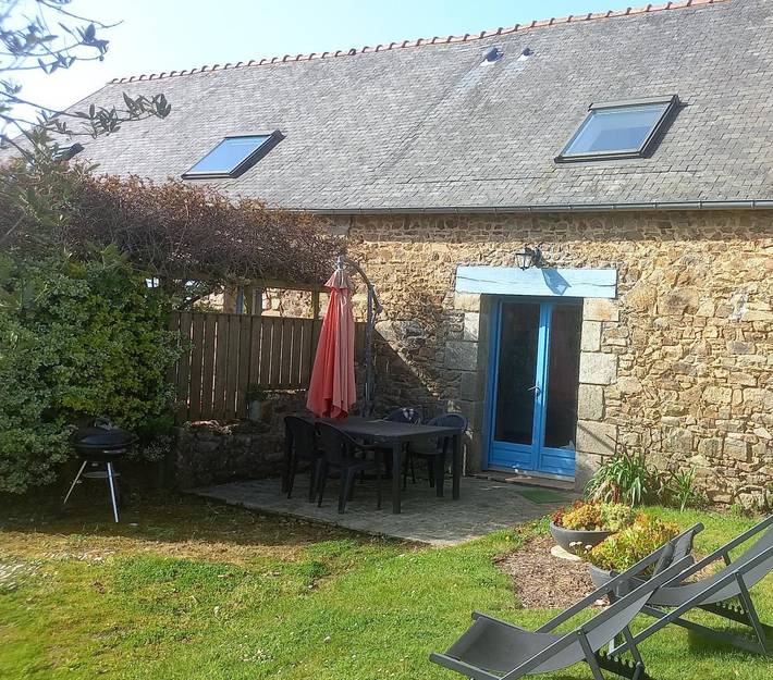 Gîte pour 4 personnes, avec jardin en Cotes-d'Armor - 2