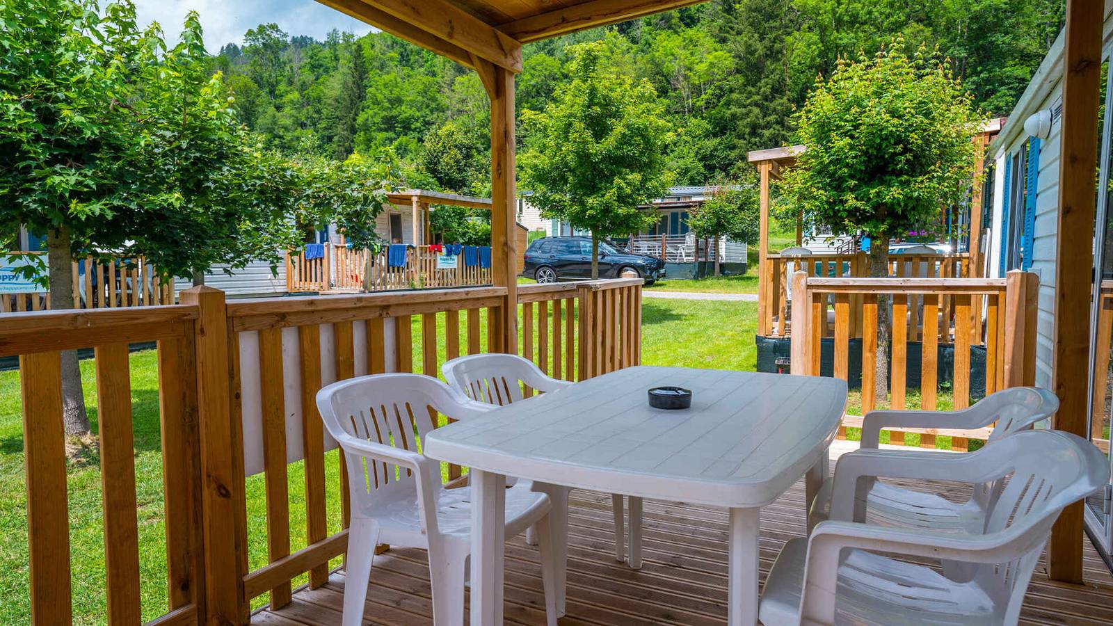 Mobilehome mit Klimaanlage, Terrasse und Pool  in Rottenmanner und Wölzer Tauern, St. Peter am Kammersberg