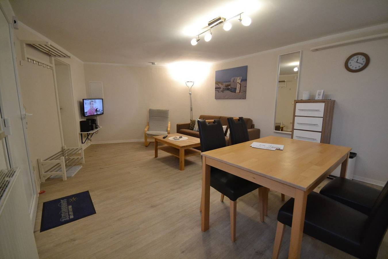 Ganze Wohnung, Tolle Ferienwohnung mit Terrasse für max. 4 Personen in Strand- und Hafennähe in Grömitz, Ostholstein