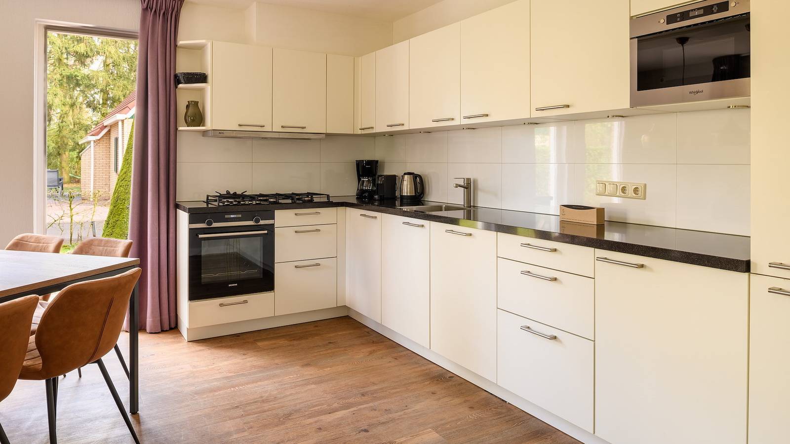 Summio Duc de Brabant — Bungalow 8L in Diessen, Nordbrabant