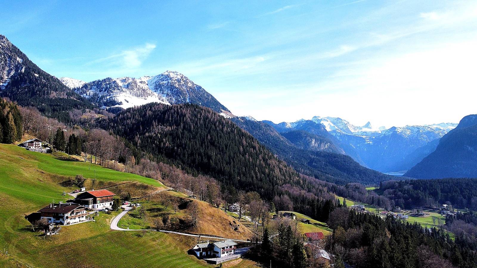 Ganze Ferienwohnung, Urlaubshof Kranvogllehen - Ferienwohnung Watzmann mit separaten Schlafzimmer, Wohnküche, Bad mit Dusche/Wc und Balkon in Göllstock, Schönau am Königssee