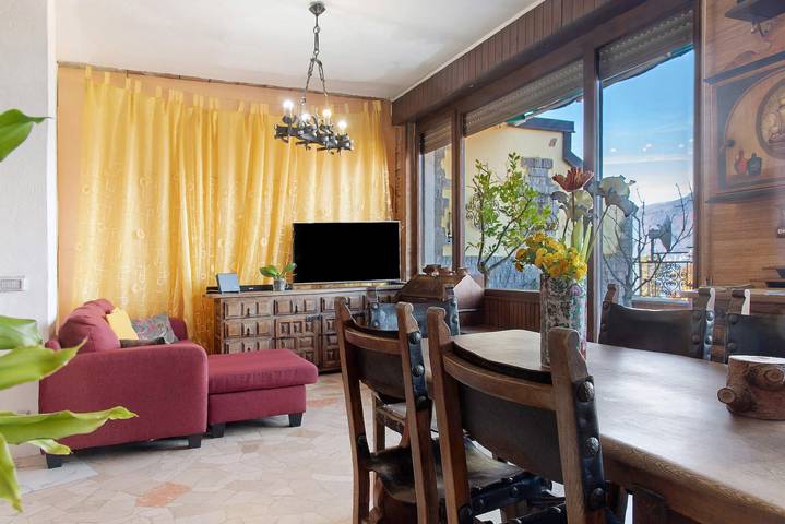 Gîte pour 6 personnes, avec jardin et vue sur le lac à Laveno-Mombello - 2