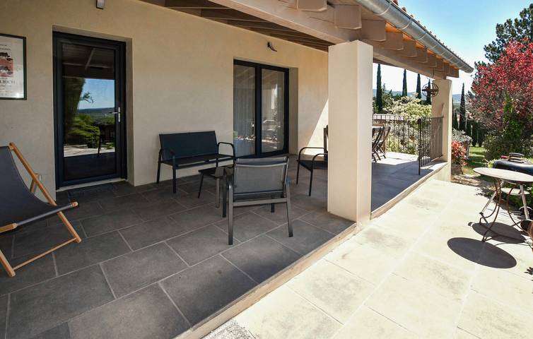 Bédoin Apartamento con piscina, jardín, WiFi - 900m del centro de la ciudad in Bédoin, Parque natural regional del Mont Ventoux
