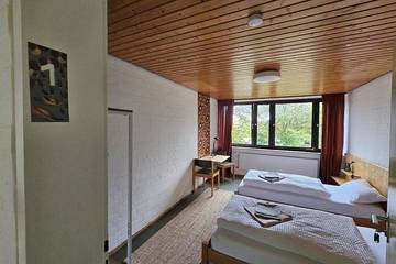 Gîte pour 2 personnes, avec jardin, animaux acceptés à Gomadingen