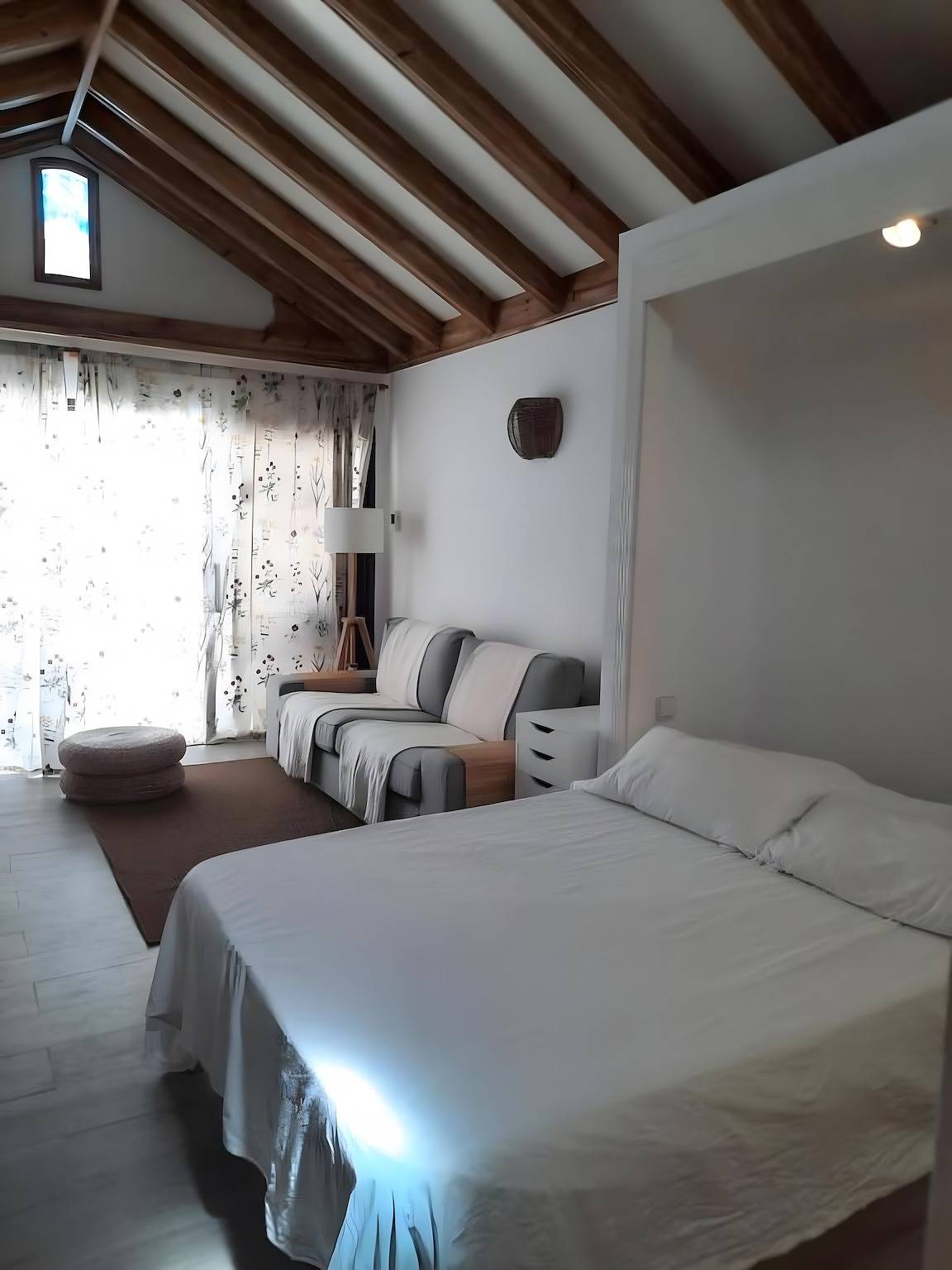 Ganze Wohnung, Ferienwohnung 'Palmeras 32' mit Gemeinschaftspool, privater Terrasse und Garten in Costa Teguise, Teguise