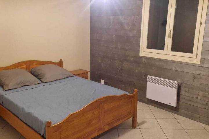 Location de vacances pour 6 personnes, avec terrasse et jardin, animaux acceptés à Prunelli-di-Fiumorbo - 4