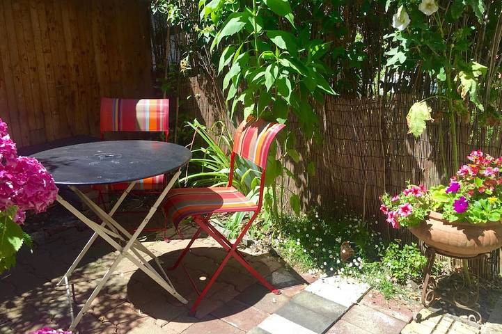 Casa de vacaciones para 3 personas, con terraza además de piscina y jardín, Se admiten mascotas - 1