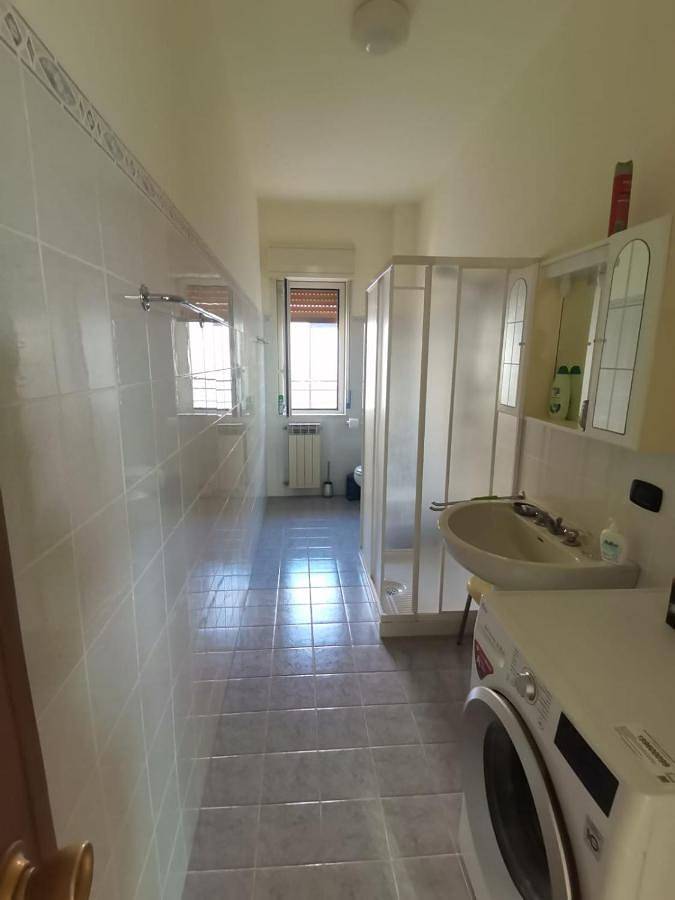 Gîte pour 6 personnes, avec balcon et vue à Spadafora - 4