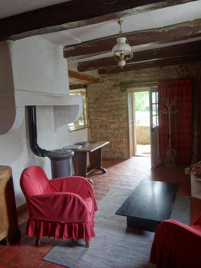 Location de vacances pour 2 personnes, avec vue et terrasse à Cortambert - 4