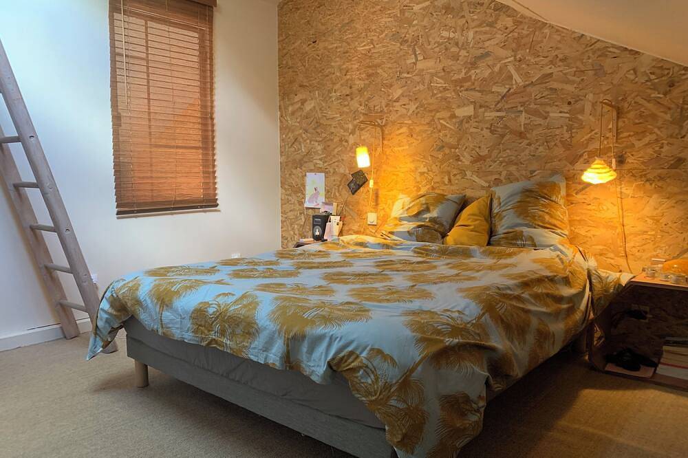 Home workshop in Crest 1 min from the river in Crest, Die region