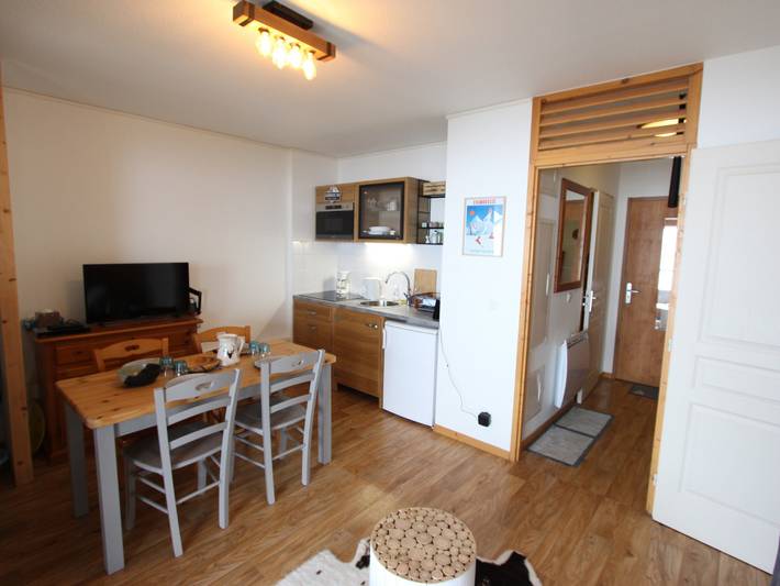 Studio entier, Charmant studio à Chamrousse, proche pistes et vue imprenable in Chamrousse, Parc national des Écrins