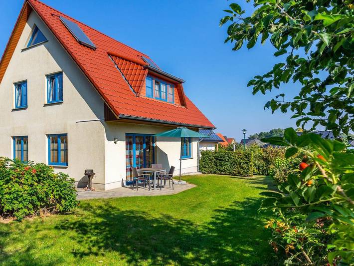 Ferienwohnung für 2 Personen, mit Garten und Terrasse in der Wohlenberger Wiek